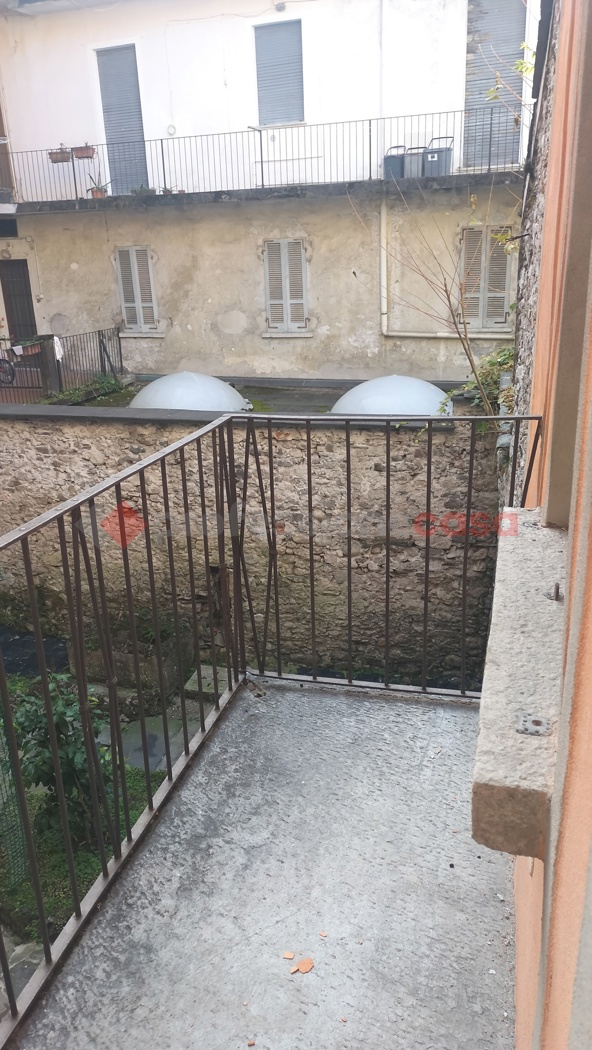 Trilocale da ristrutturare a Omegna