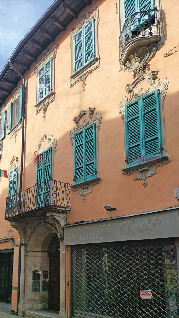 Trilocale da ristrutturare a Omegna