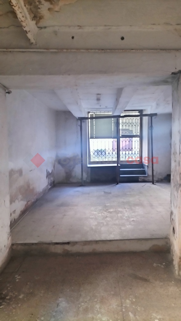 Negozio in vendita a Omegna