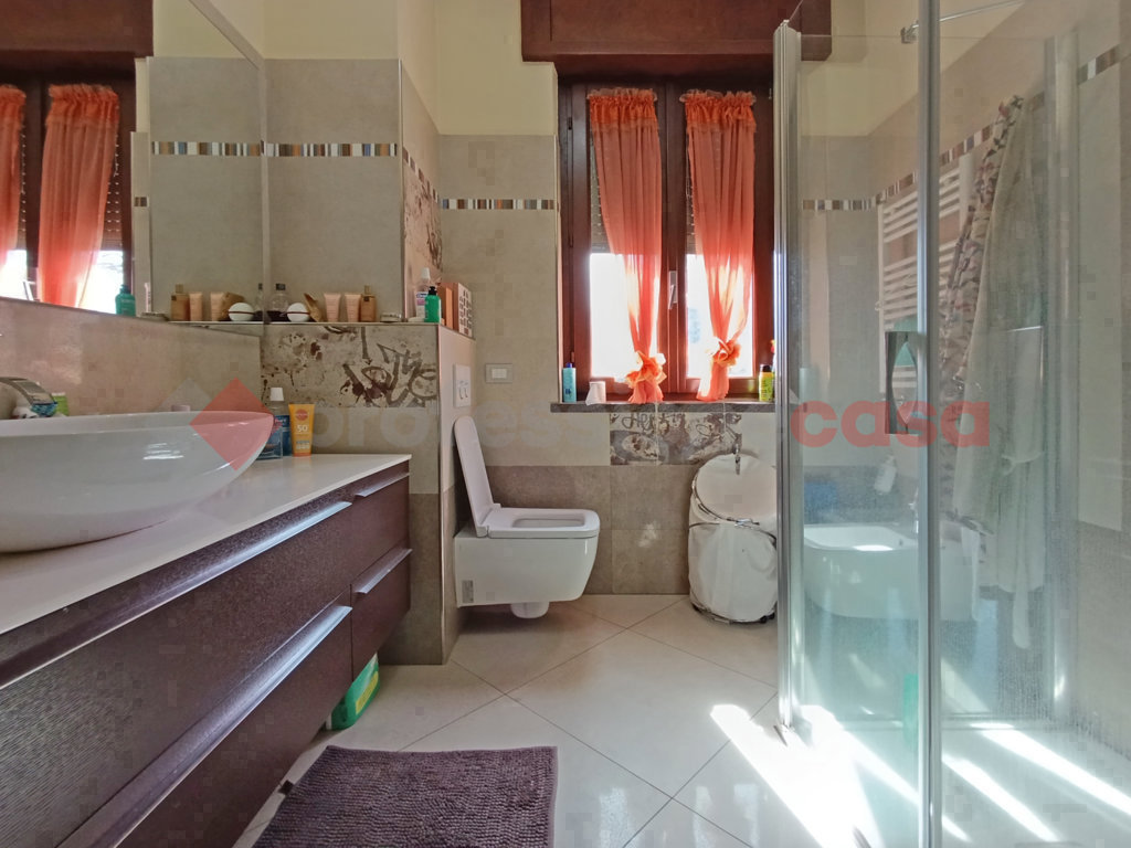 Quadrilocale ristrutturato a Arona