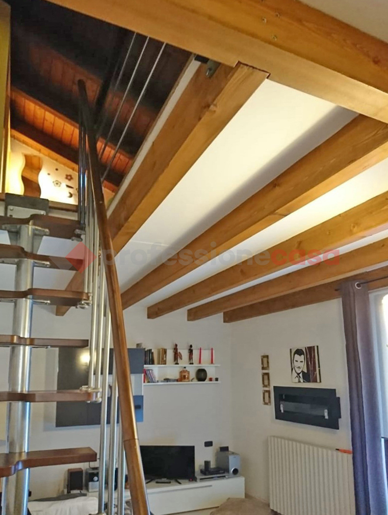 Bilocale con box a Borgomanero