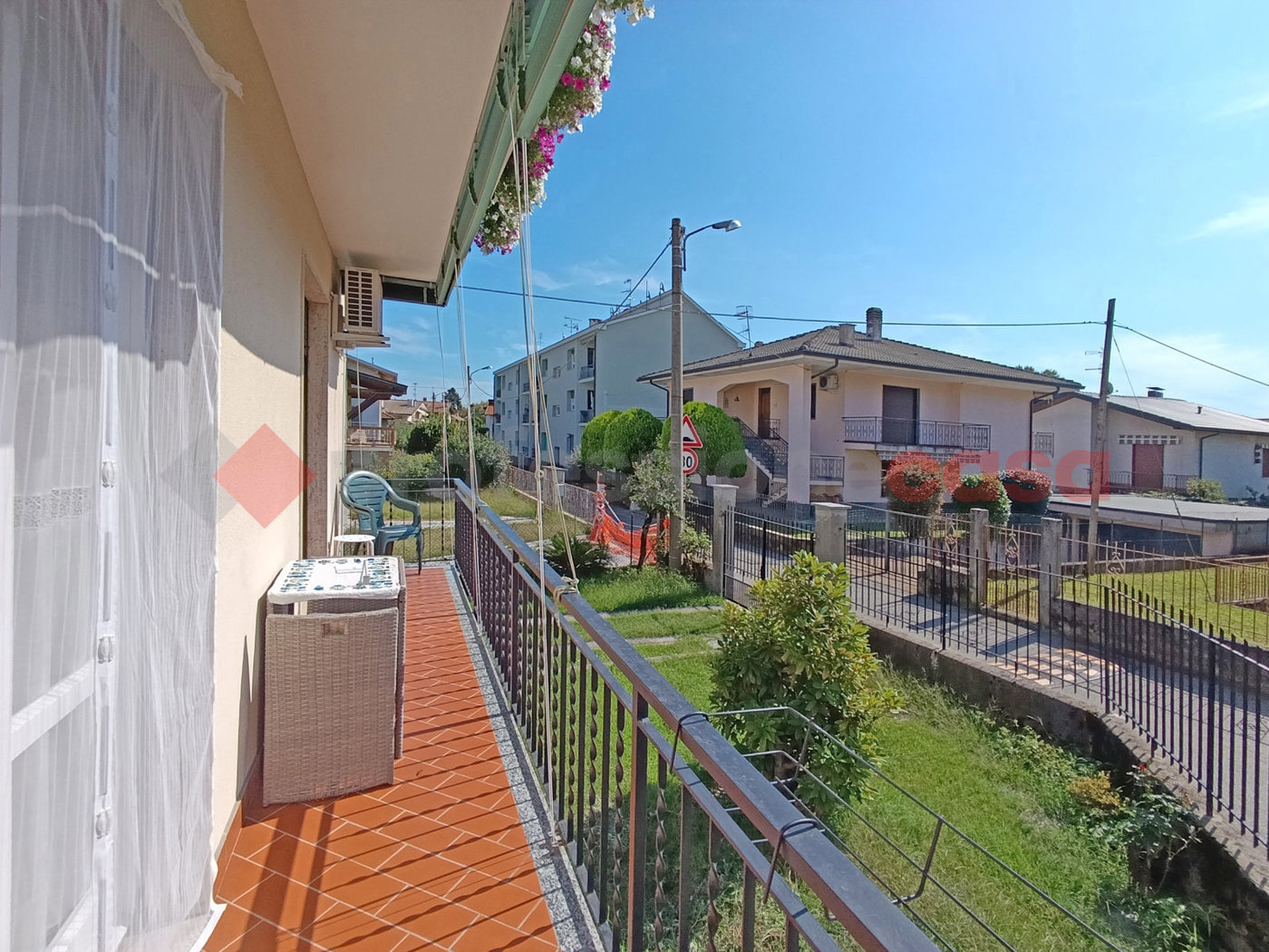 Trilocale ristrutturato a Arona