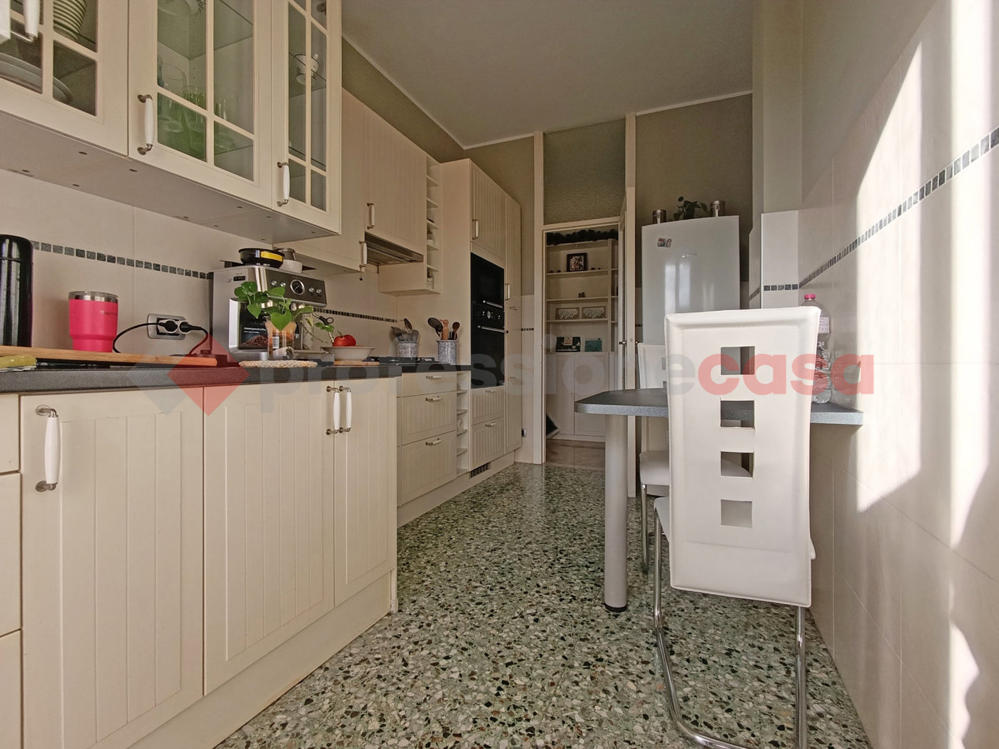 Trilocale arredato in affitto a Arona