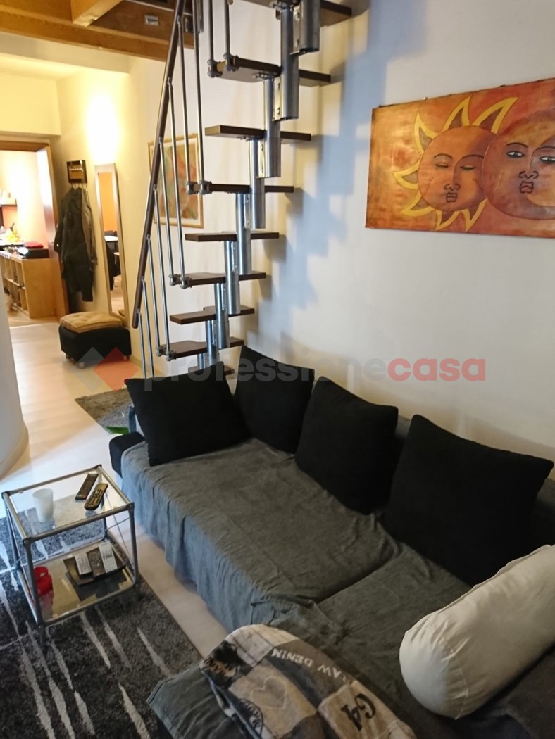 Bilocale con box a Borgomanero