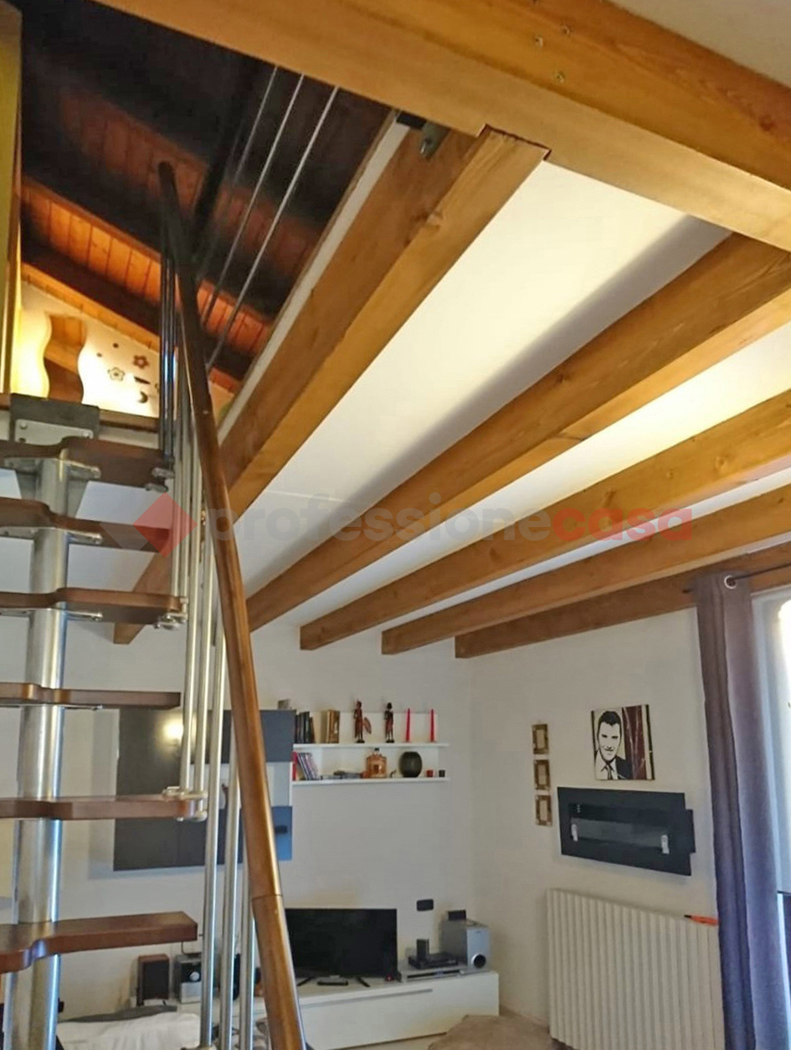 Bilocale con box a Borgomanero