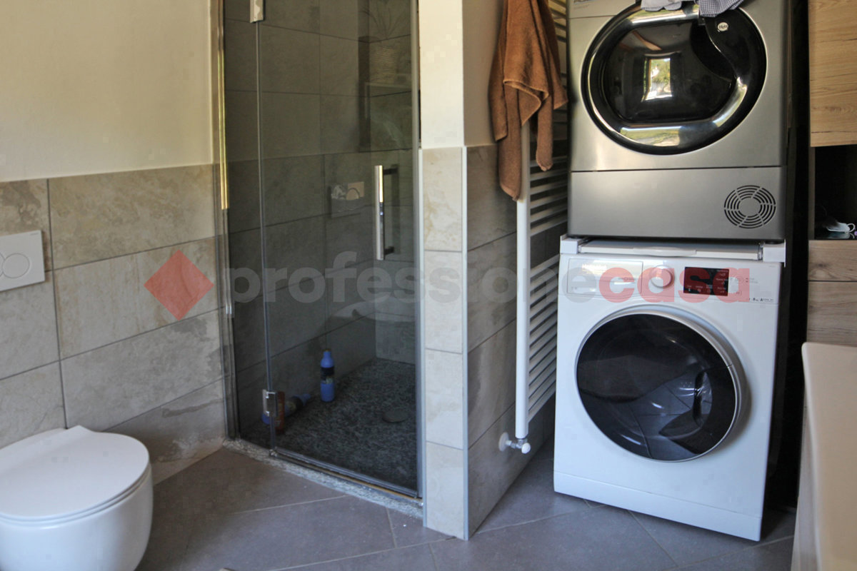 Bilocale in vendita a Oleggio Castello