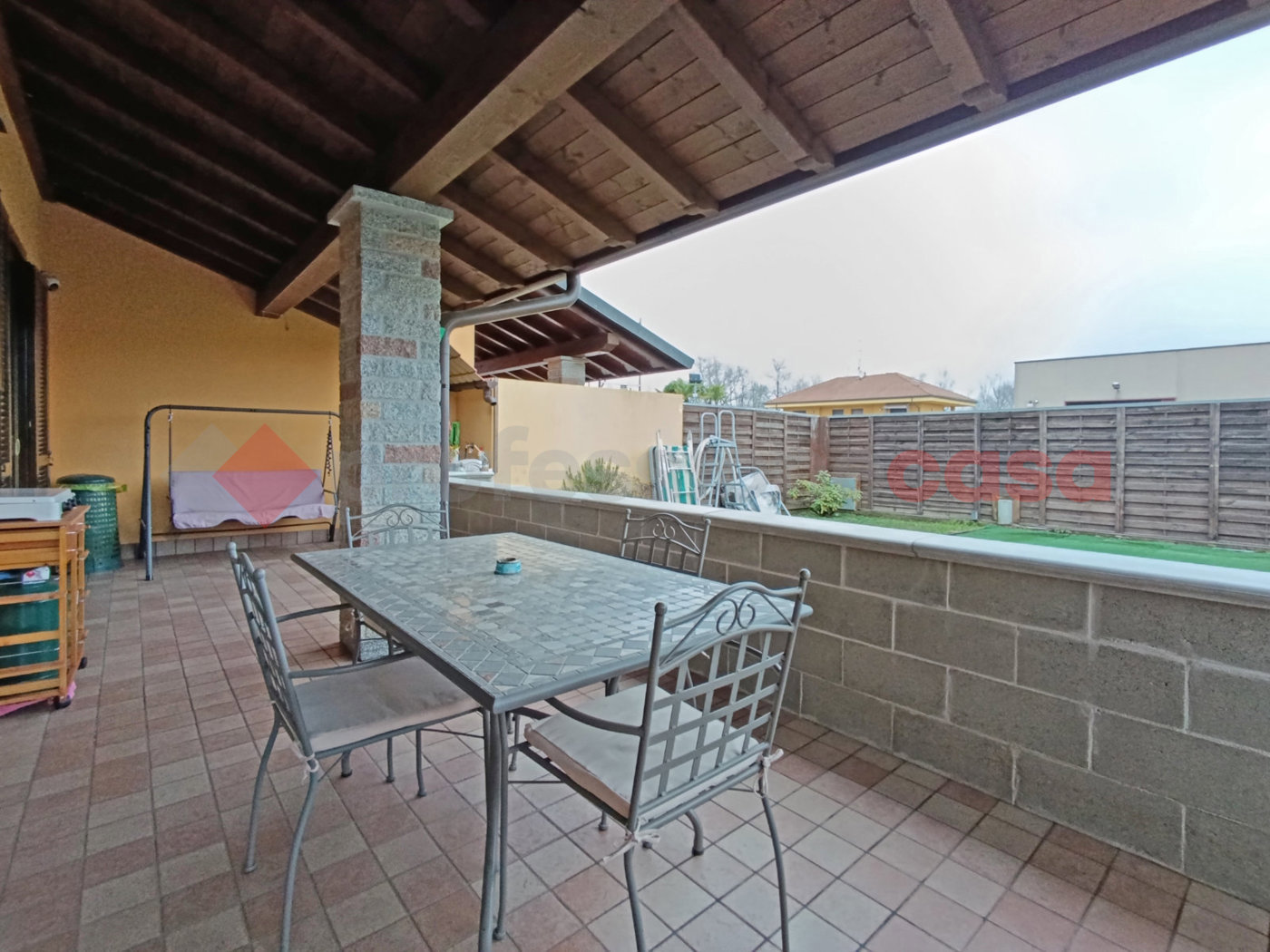 Villa Bifamiliare con giardino a Divignano