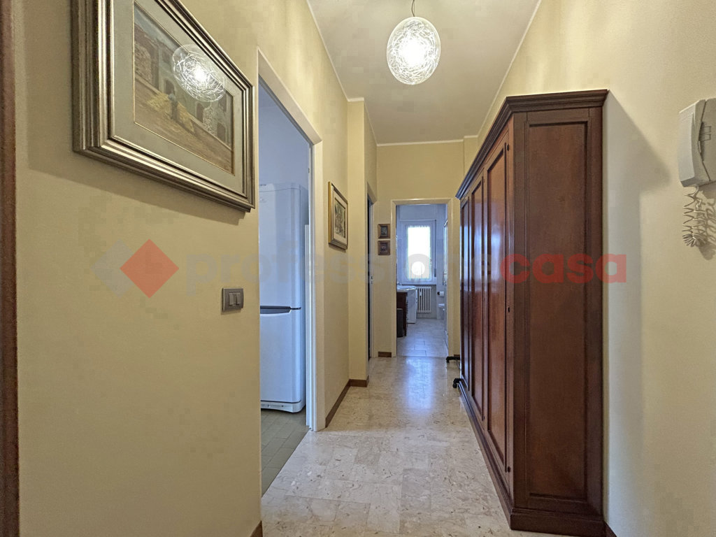 Bilocale in vendita a Sesto Calende