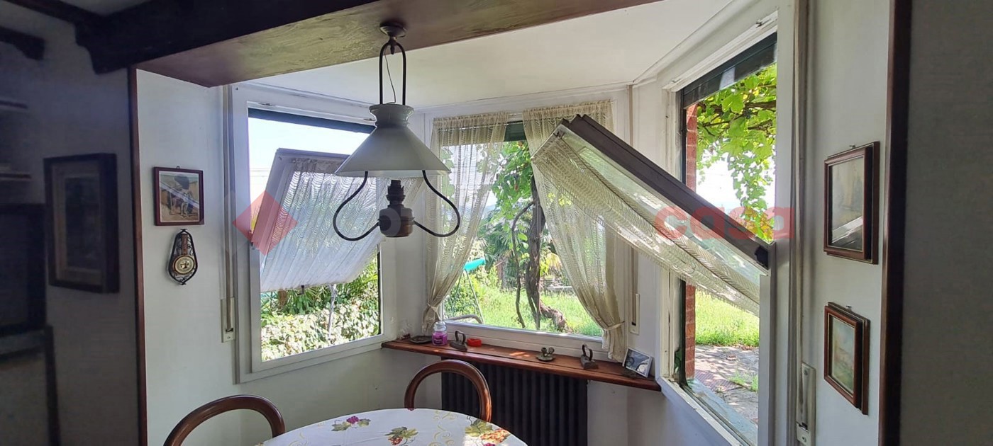 Villa in vendita a Belgirate