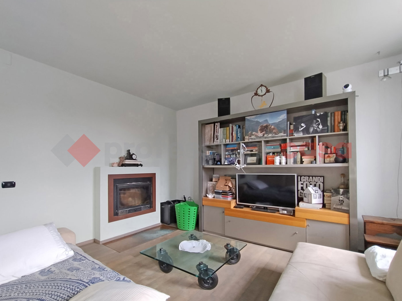 Villa con giardino a Lesa