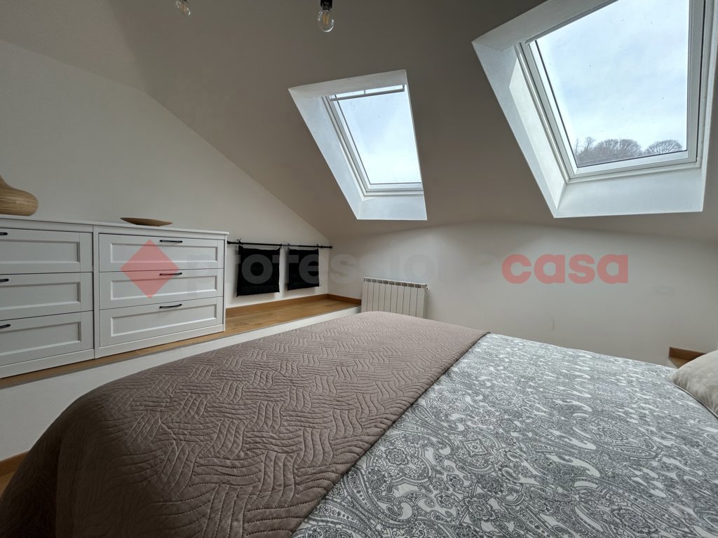 Attico arredato in affitto a Arona