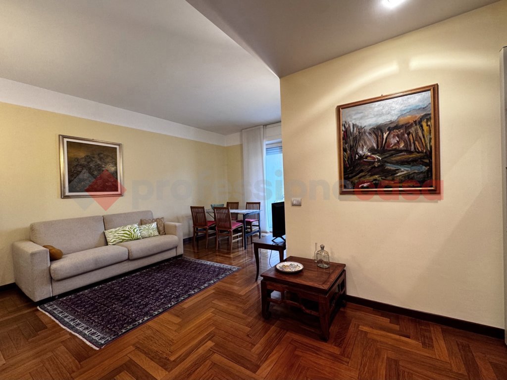 Bilocale arredato in affitto a Arona