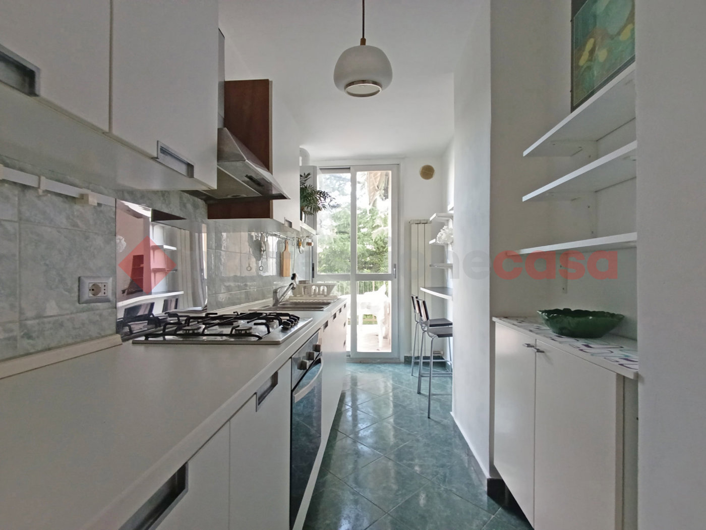 Trilocale arredato in affitto a Dormelletto