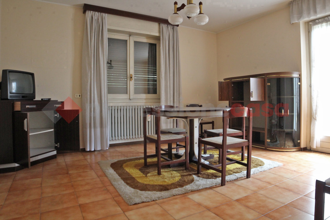 Casa indipendente con giardino a Arona