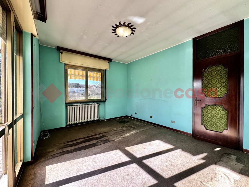 Villa Bifamiliare con giardino a Dormelletto