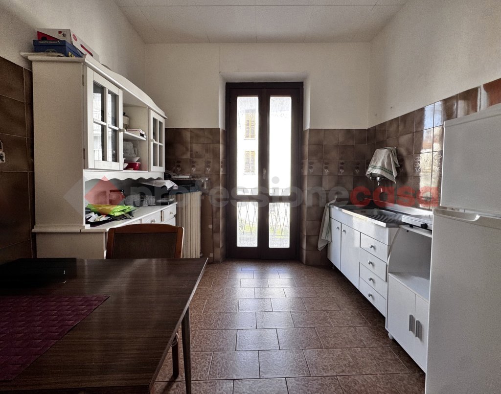 Casa indipendente in vendita a Castelletto Sopra Ticino