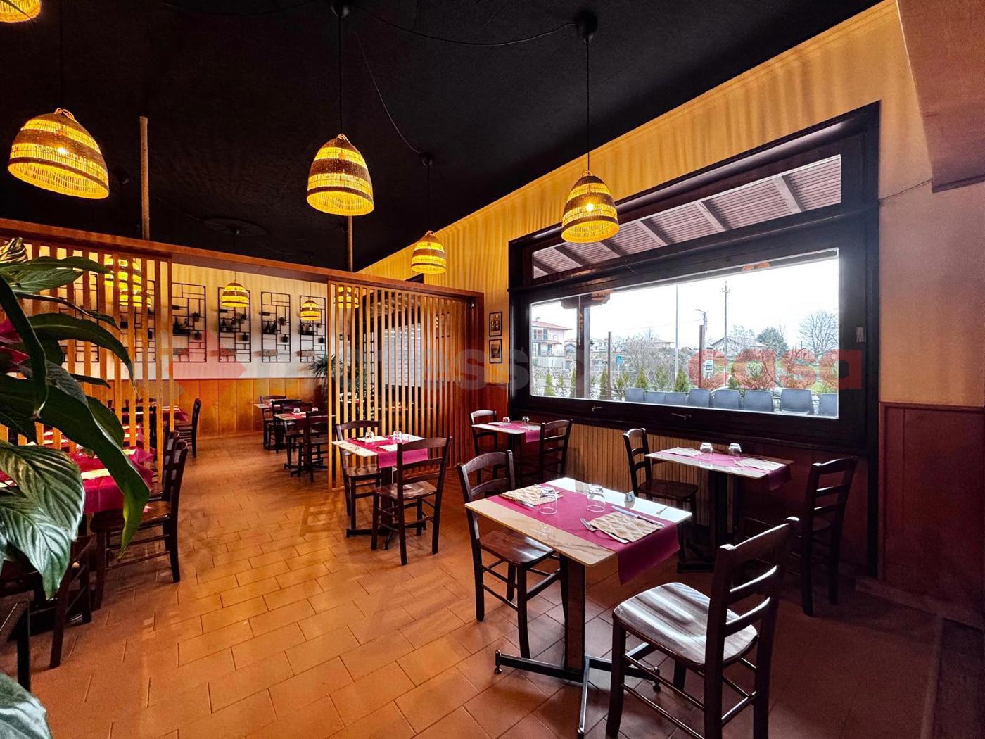 Attivit� commerciale Ristorante e pizzeria in vendita a Massino Visconti