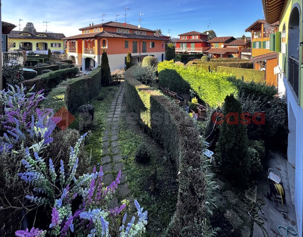 Villa in vendita a Castelletto Sopra Ticino