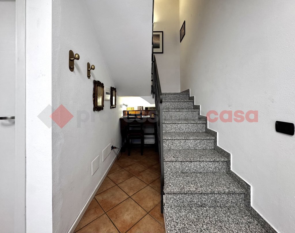 Villa in vendita a Castelletto Sopra Ticino