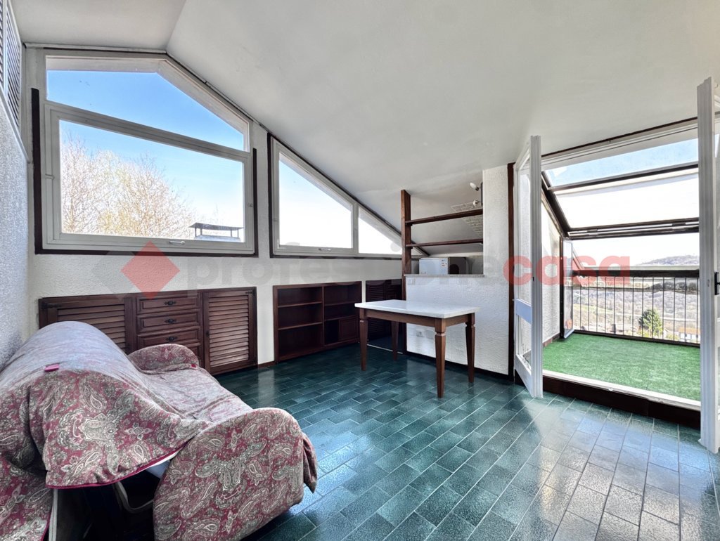 Bilocale vista lago a Pisano