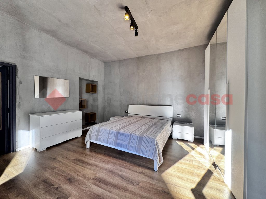 Casa indipendente vista lago a Arona