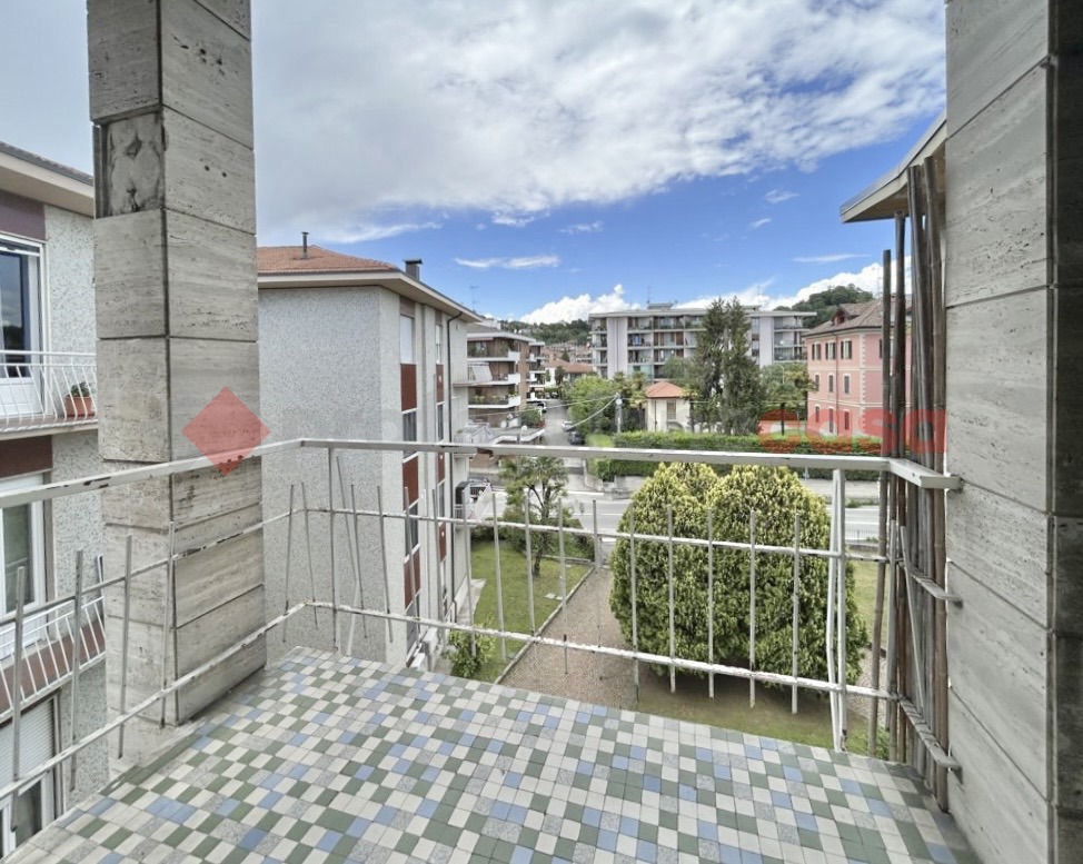 Trilocale in vendita a Arona