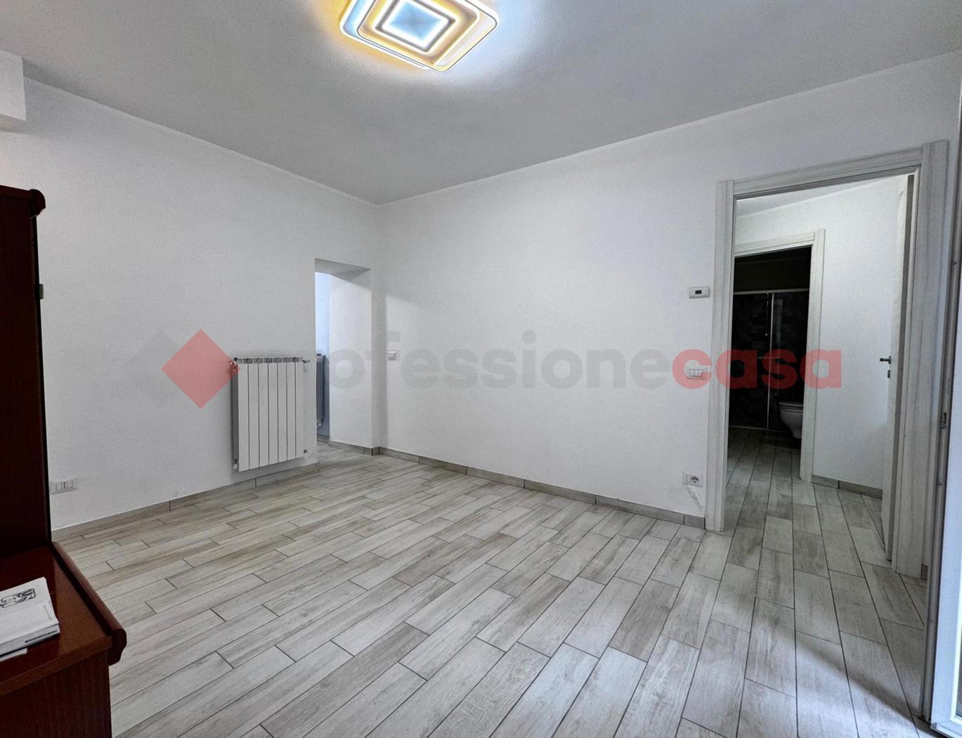 Bilocale ristrutturato a Arona