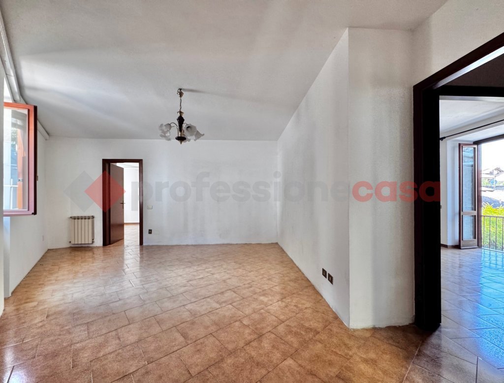 Appartamento in vendita a Arona