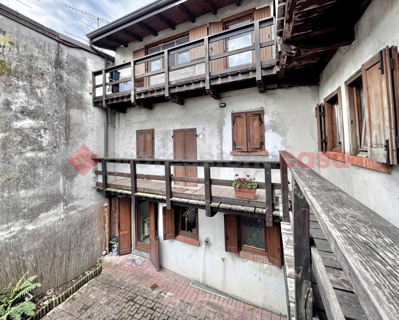 Quadrilocale in vendita a Pisano