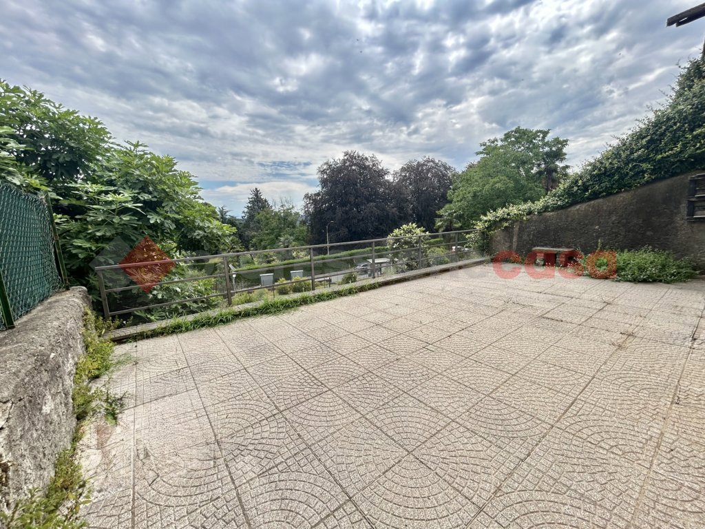 Bilocale in vendita a Arona