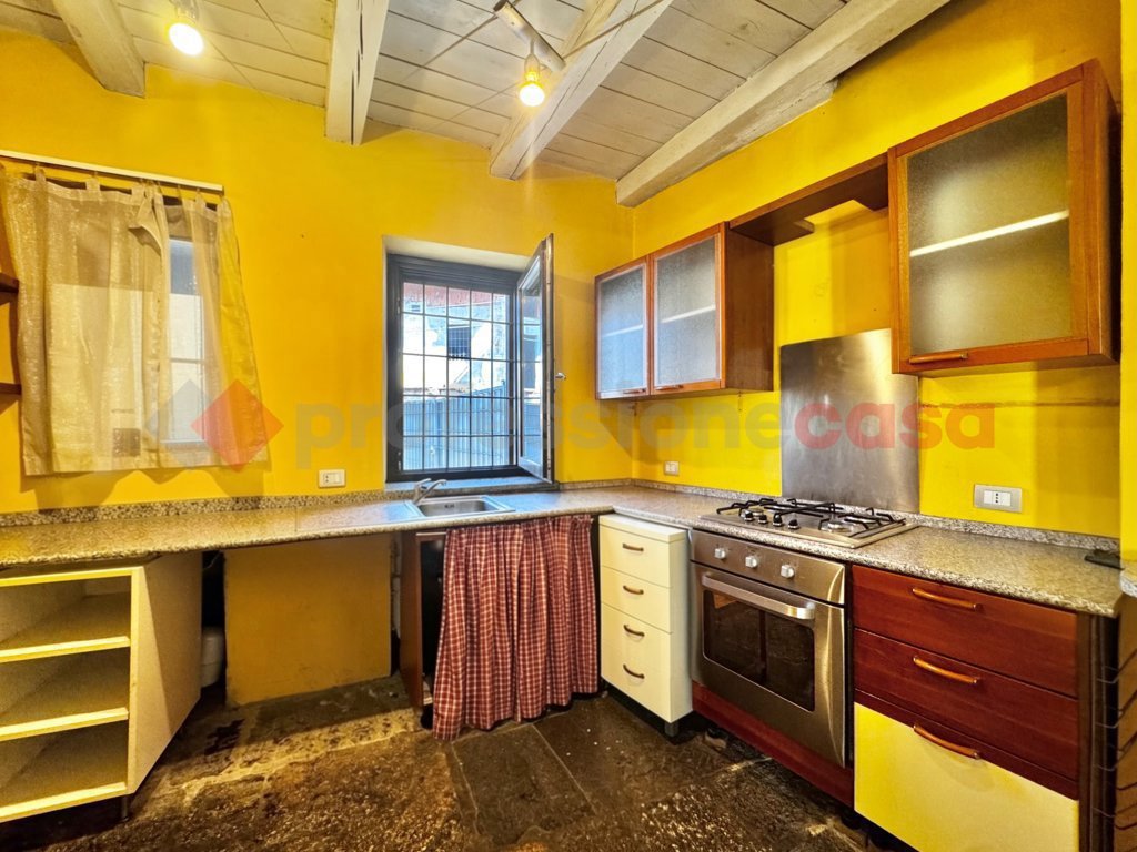 Casa indipendente con giardino a Arona