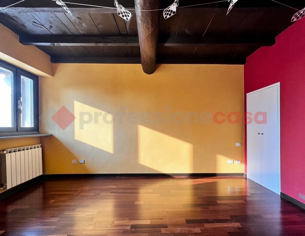 Casa indipendente con giardino a Arona
