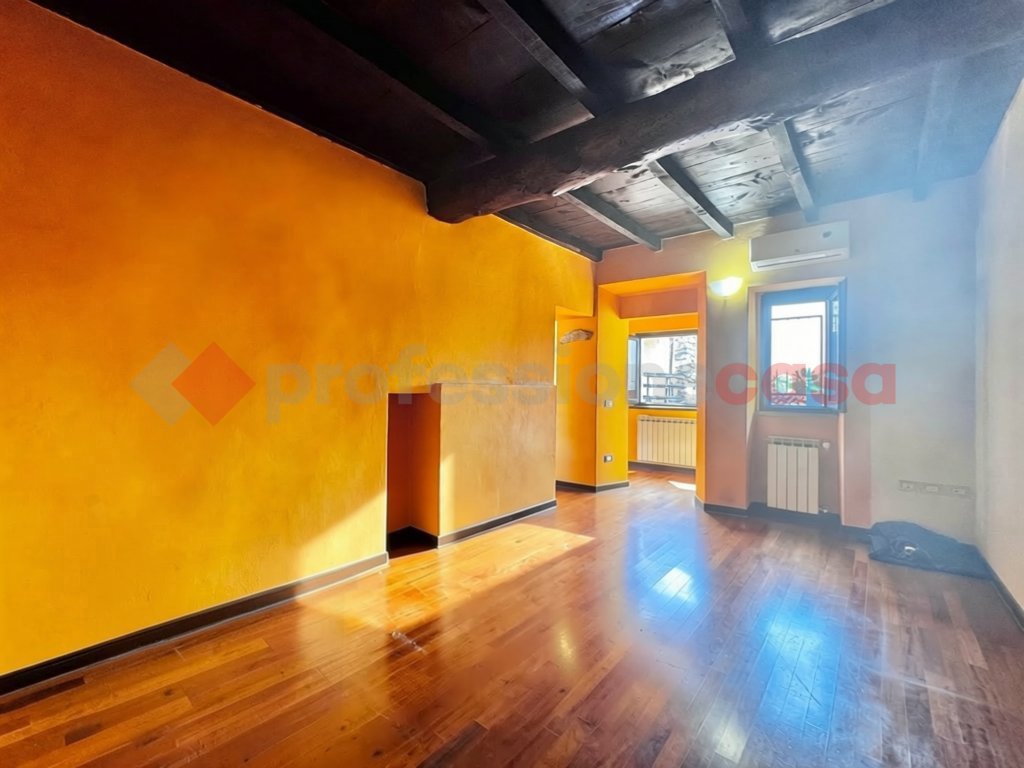 Casa indipendente con giardino a Arona