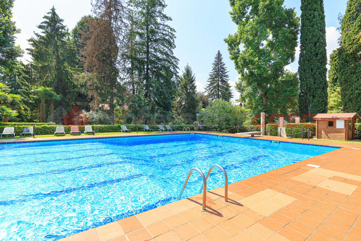Villa in vendita a Meina