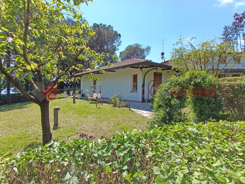 Villa in vendita a Meina