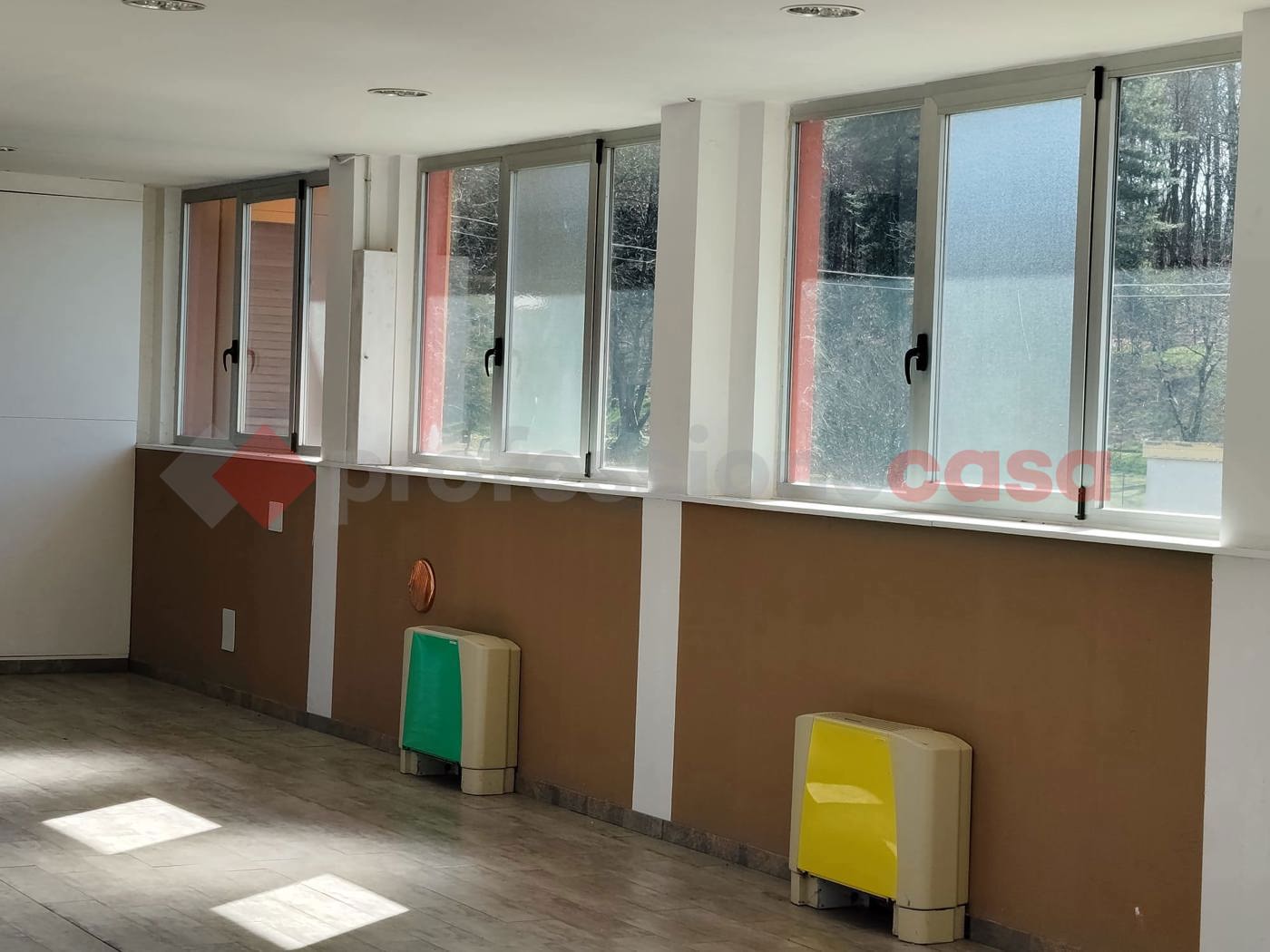 Magazzino in affitto a Comignago