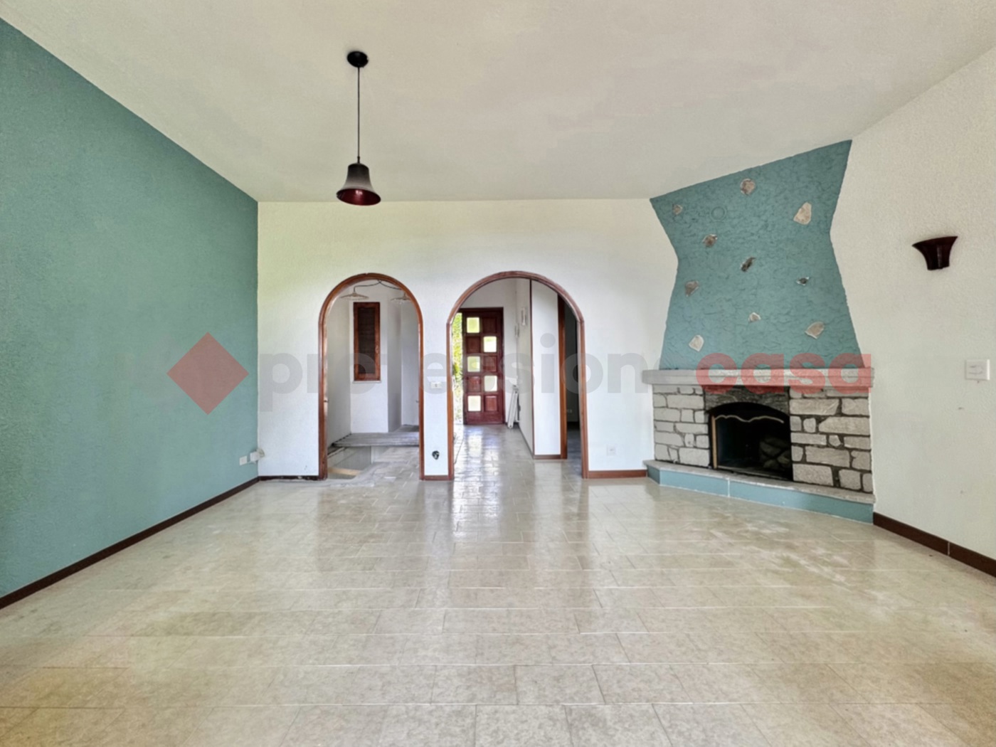 Villa Bifamiliare con giardino a Stresa