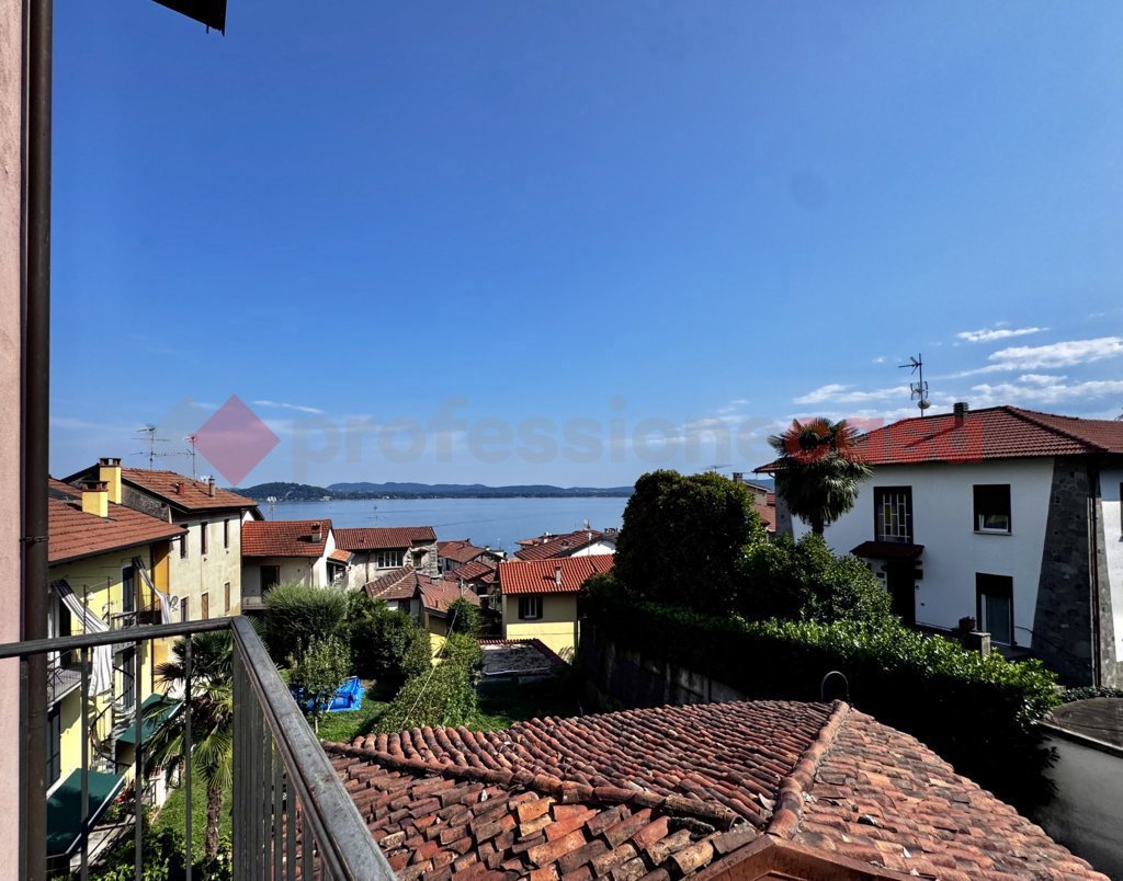 Trilocale vista lago a Belgirate