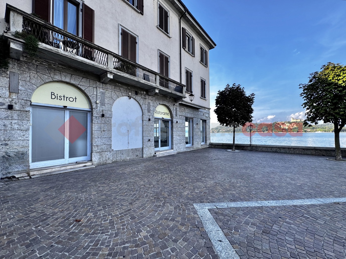 Attivit� commerciale Ristorante e pizzeria in affitto/gestione a Arona
