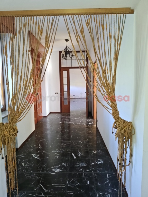 Villa con giardino a Ghemme