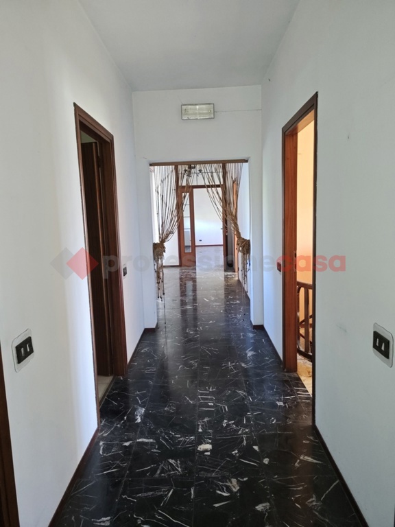 Villa con giardino a Ghemme