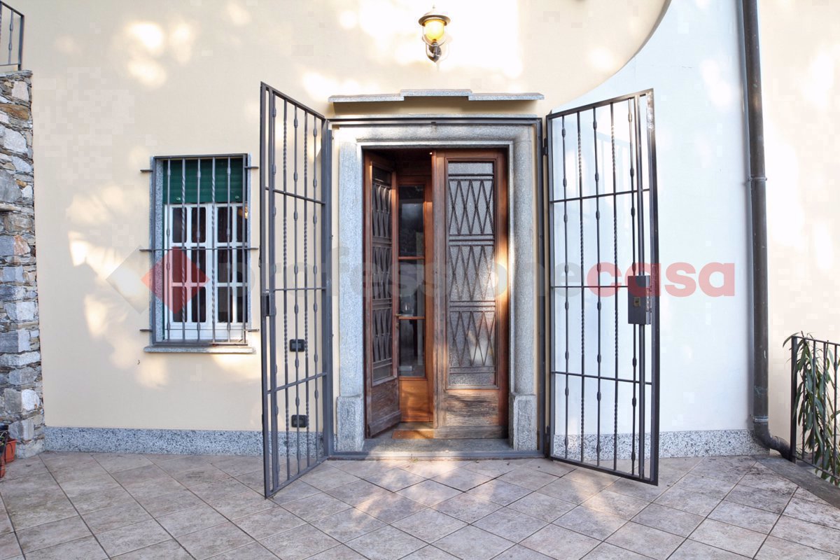 Villa in vendita a Stresa