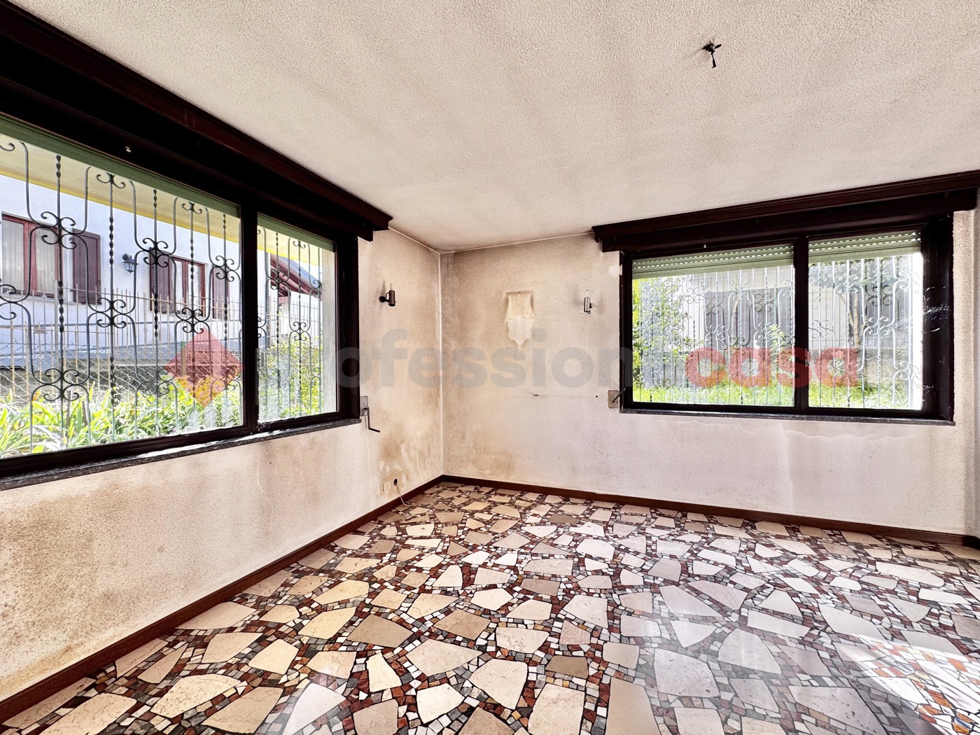 Trilocale con giardino a Arona