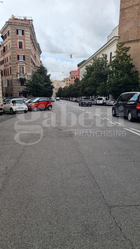 Negozio in vendita a Roma