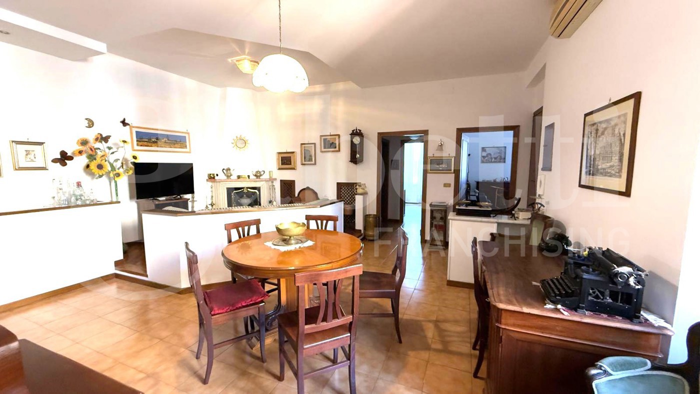 Quadrilocale in vendita a Roma