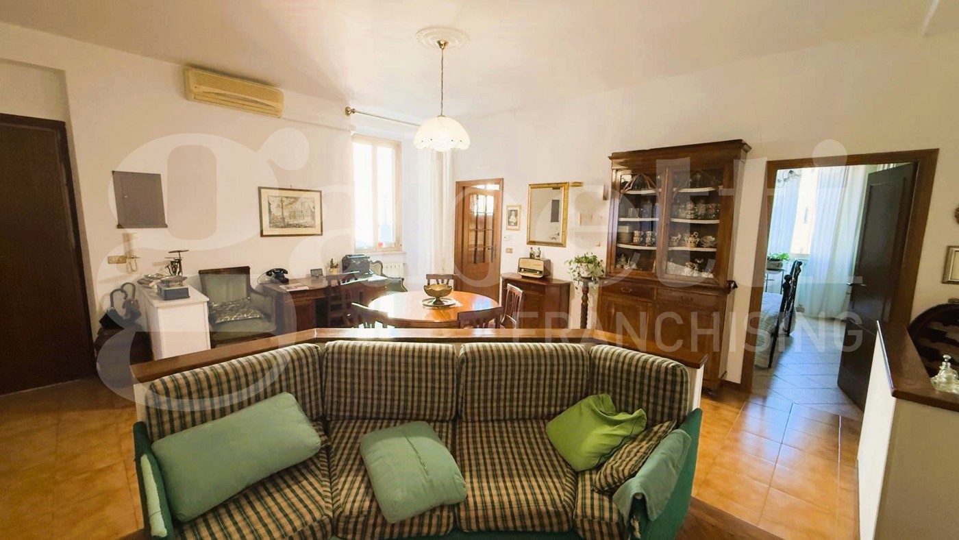 Quadrilocale in vendita a Roma