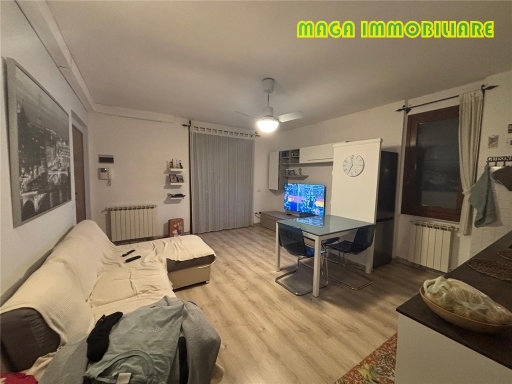 Trilocale con terrazzo, Campi Bisenzio san donnino