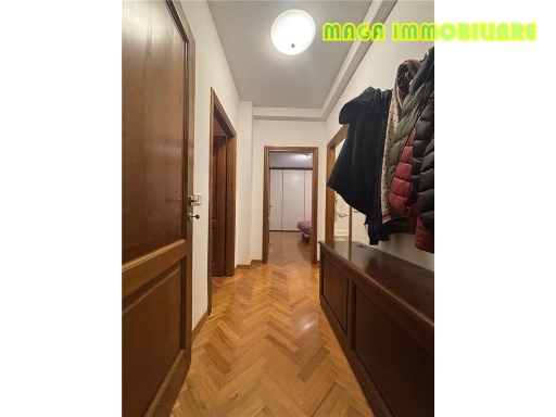 Trilocale con terrazzo, Campi Bisenzio san donnino