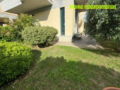 Appartamento con giardino a Campi Bisenzio