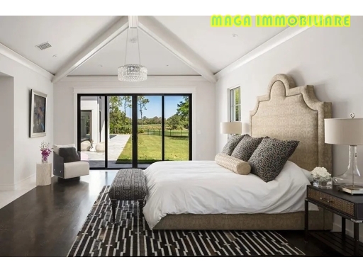 Villa con giardino a Campi Bisenzio